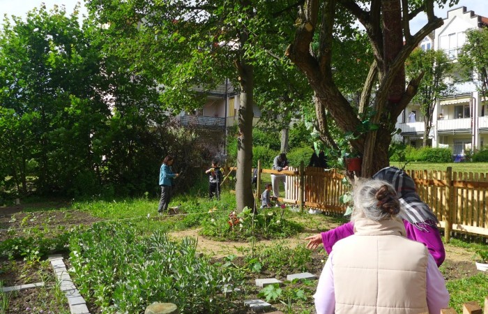 Im Innenhof Dientzenhoferstr.